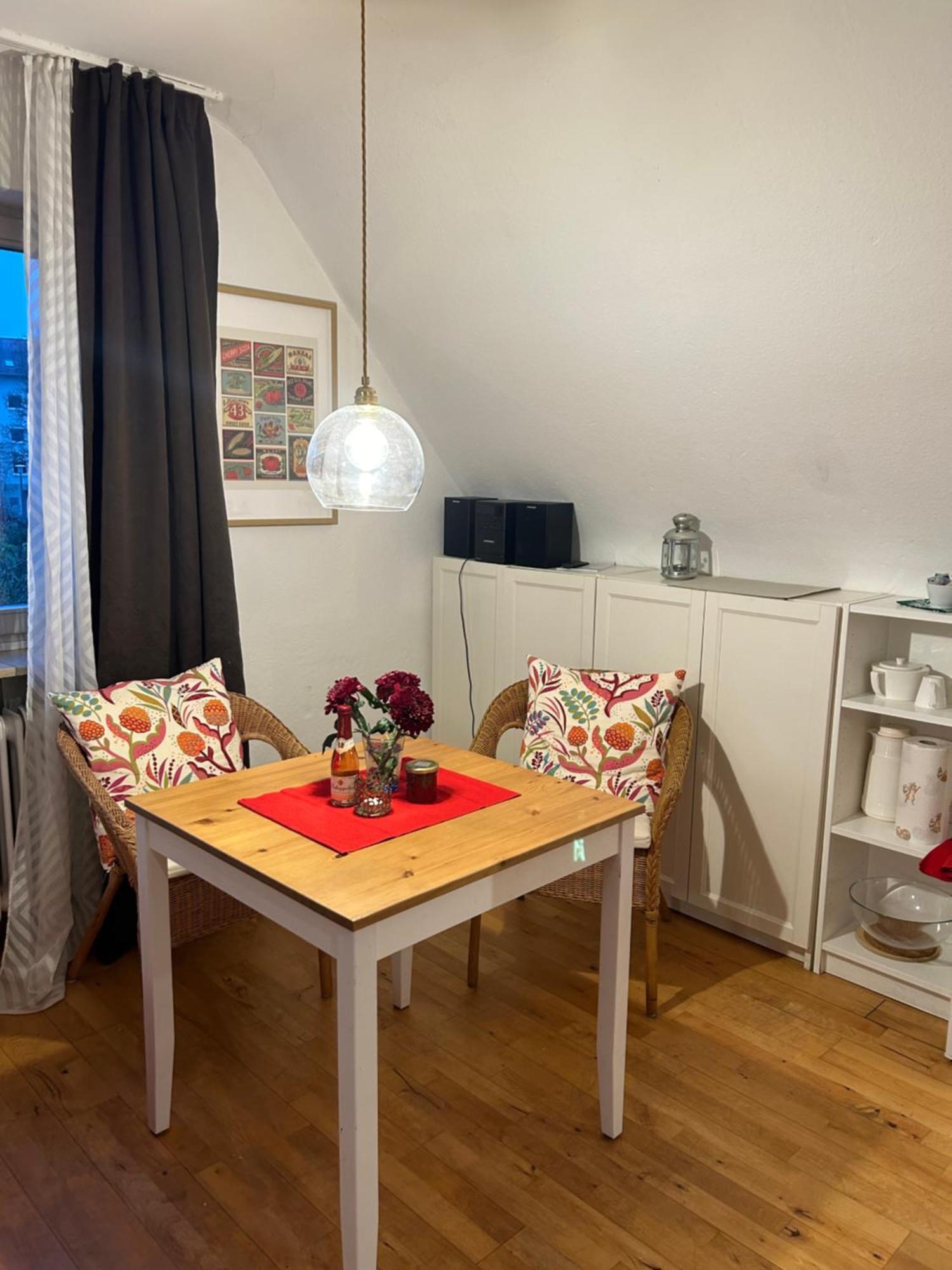 Apartment Ferien- Und Messeappartement *